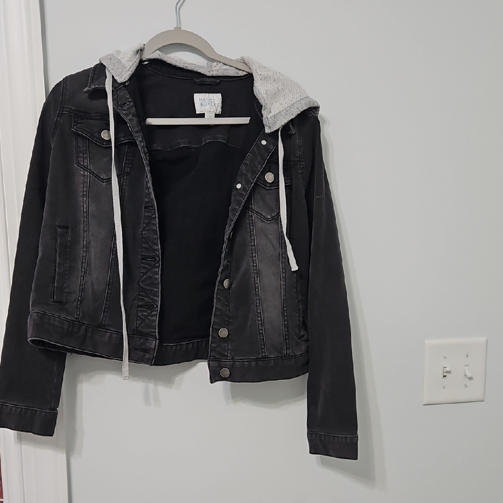 Market & Spruce Black Jean Jacket with Gray Hood